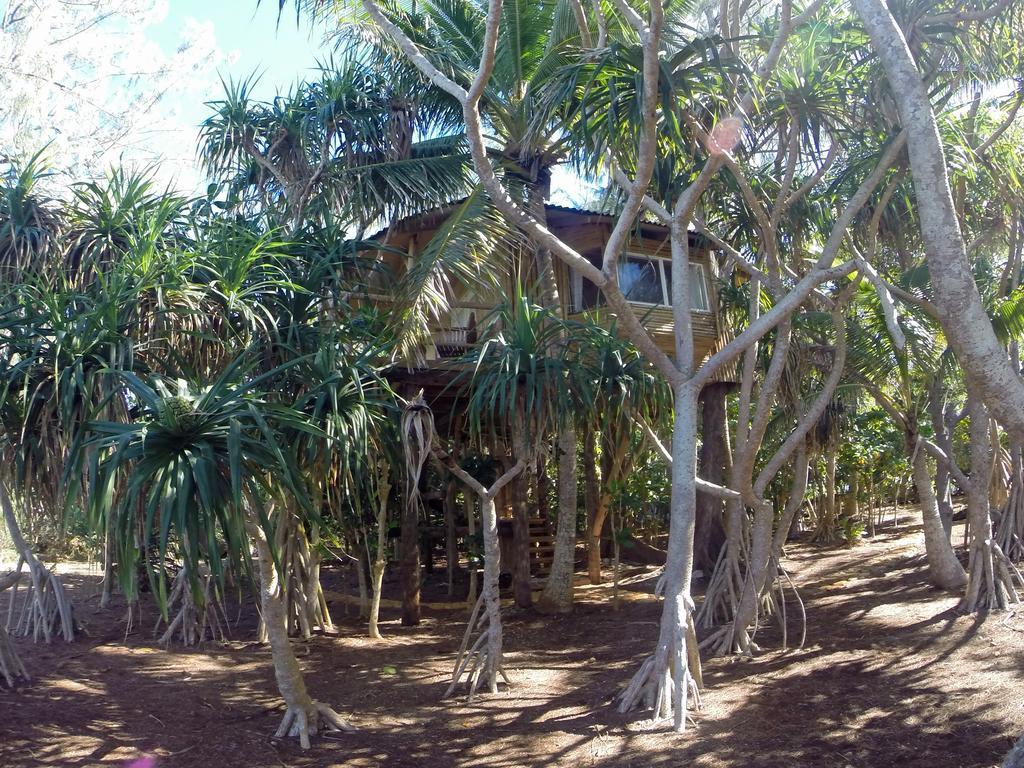 Mandala Resort Neiafu Bagian luar foto