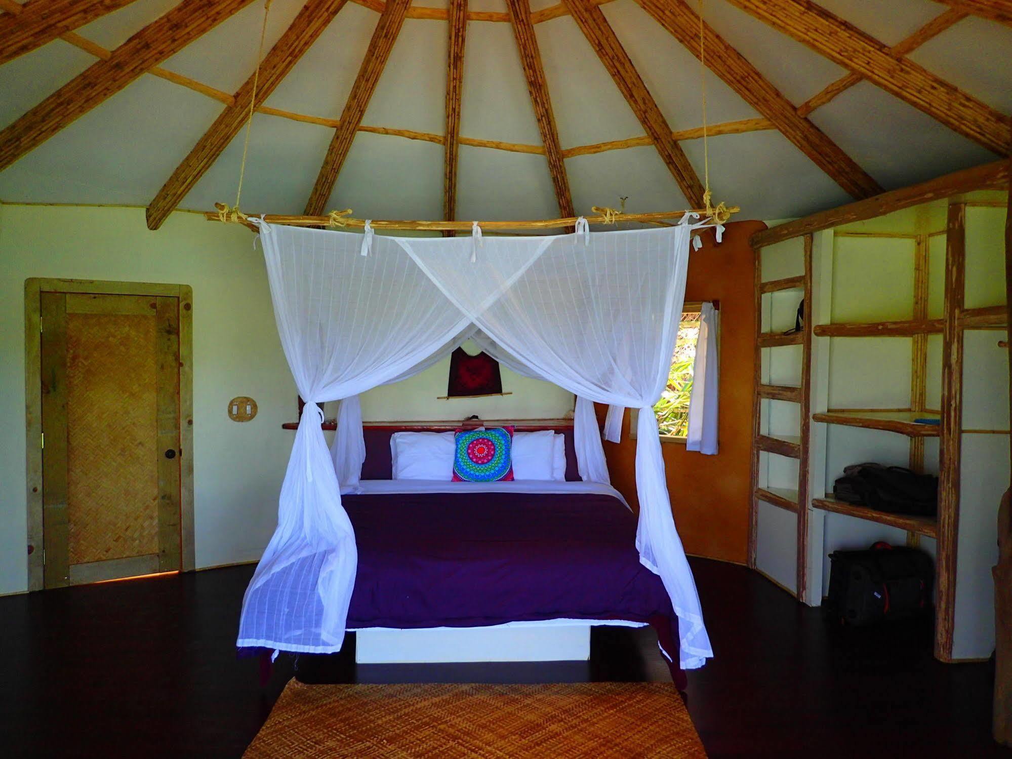Mandala Resort Neiafu Bagian luar foto